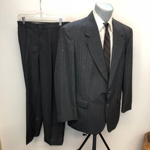 office work busines 2pc SUIT pinstripe 42R ? 32/29